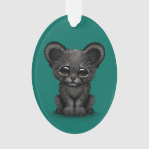 Panthère noire CUB de bébé mignon sur le bleu