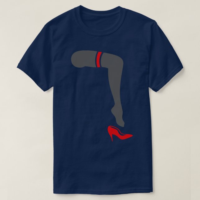 Pantolschlauch mit Pantoletten, rot und stilettisc T-Shirt (Design vorne)