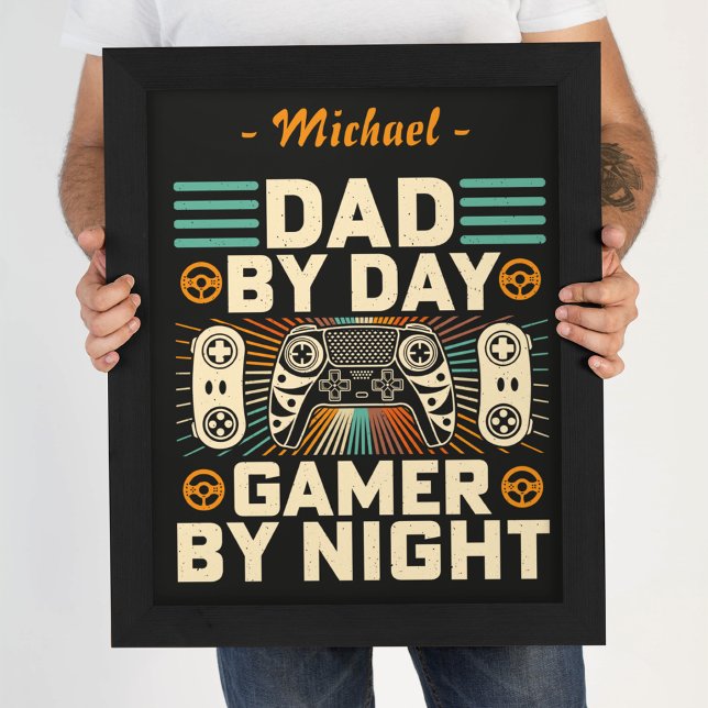 Papa by day Gamer by night personnalisable Poster (Dad by day Gamer by night customizable Poster)