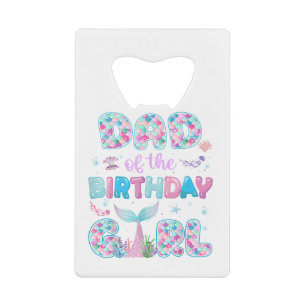 Papa de la fille mermaid anniversaire famille tenu