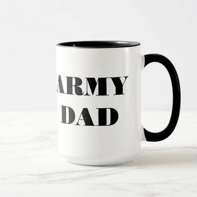 Papa de la Mug Army (Droite)
