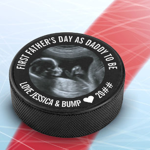 Papa des ersten Vaters zum Sonogramm-Foto Eishockey Puck