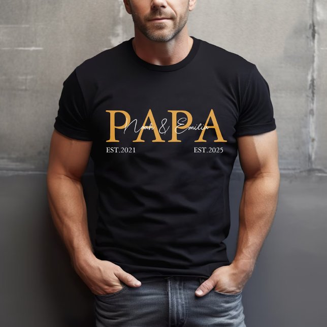 Papa Est Jahr Benutzerdefinierter Text Name des Va T-Shirt (Von Creator hochgeladen)