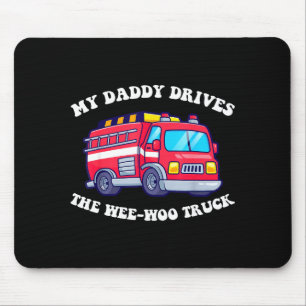 Papa fährt den Feuerwehrwagen toll süßer Vater Mousepad