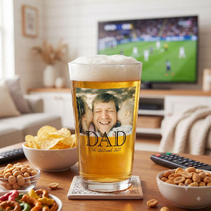 Papa hat fette schwarze Text-Bier etabliert Glas