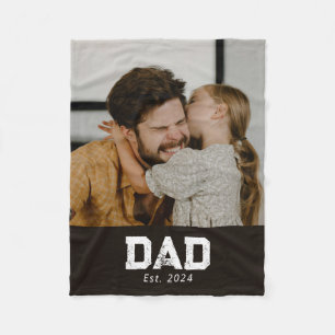 Papa hat modernes, fettes Schwarz-Weiß-Foto einger Fleecedecke