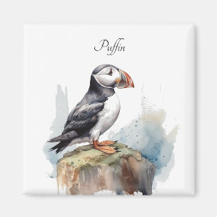 Papageientaucher auf einem Felsen Aquarell, indivi Magnet