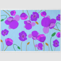 Papaver Poppy Lilac auf blassblauem Hintergrund