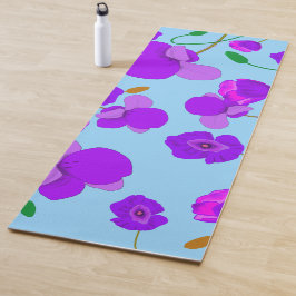 Papaver Poppy Lilac auf blassblauem Hintergrund Yogamatte