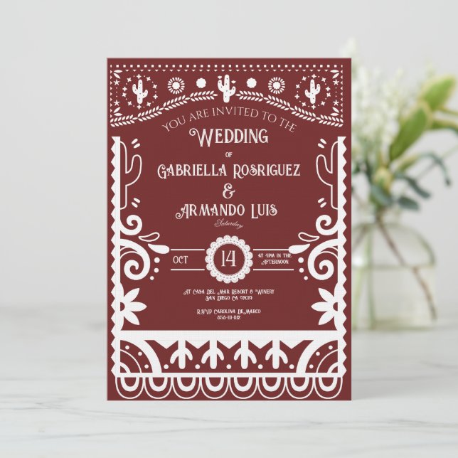 Papel Picado Burgundy & White Wedding Invitation (Debout devant)