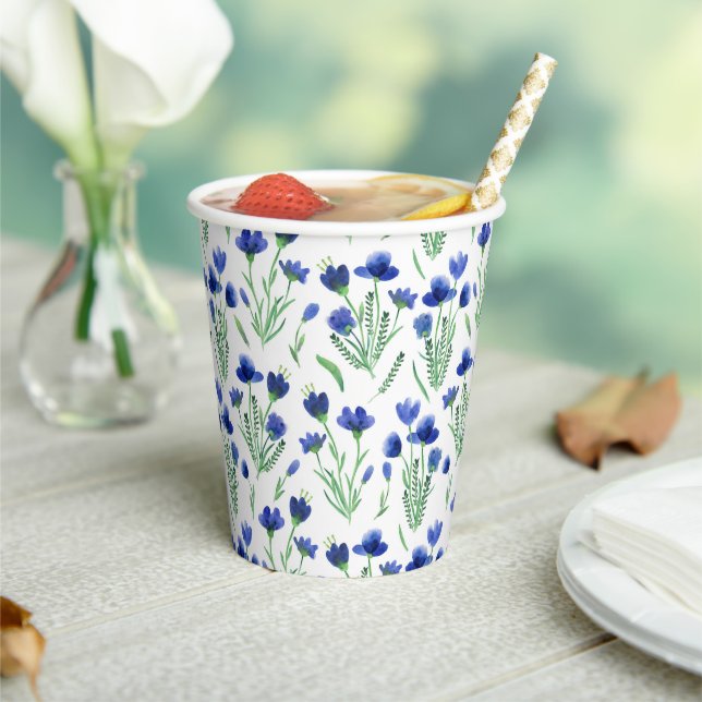 Paper Cups - Cute Blue Flower Pattern. Pappbecher (In Situ)