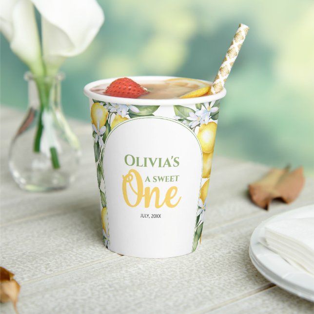 Paper Cups Lemon Zitrus 1. Geburtstag. Pappbecher (In Situ)