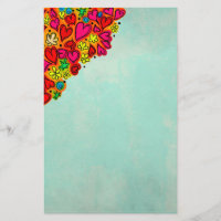 Coeurs et fleurs de doodle à main mignonne