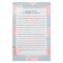 Coeurs roses personnalisés sur Aquarelle bleue