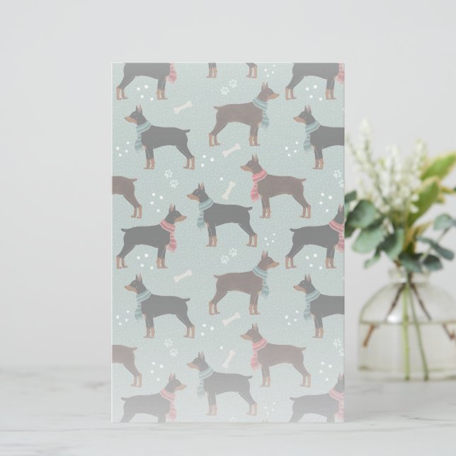Papeterie Dobermans rouges et noirs dans Scarves Motif d'hiv (Debout devant)
