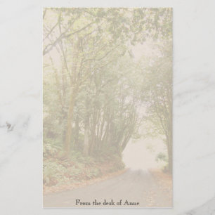 Papeterie La route de campagne avec des arbres a