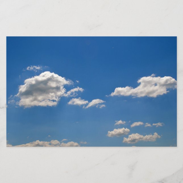 Papeterie Le ciel est bleu et les nuages blancs passent (Devant)