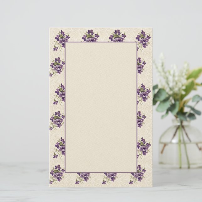Papeterie Motif floral violet Art Nouveau (Debout devant)