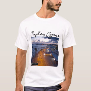 Paphos Seafront in der Nacht, Unterschrift T-Shirt