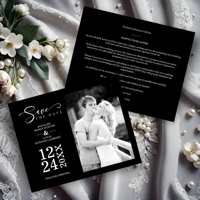Papier Black Budget Nice Modern Romantic Wedding Photo (Black Inexpensive Nice Modern Romantic Wedding Couple Photo Save the Date with Envelope. )