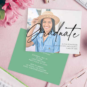 Papier Budget Chic Script H Photo Graduation Party Green