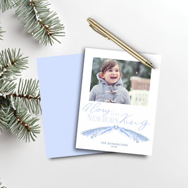 Papier Budget Dusty Blue Christmas Pine Photo de vacances (Budget Dusty Blue Christmas Pine Holiday Photo Card)