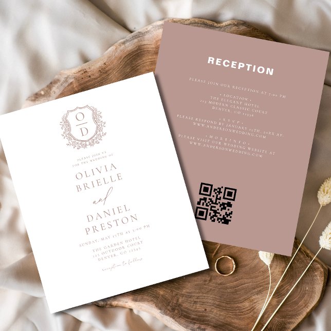 Papier Budget Dusty Rose Crest Mariage QR Code Invitation (Créateur téléchargé)