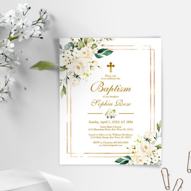 Papier Budget Fleurs blanches et Baptême d'or Invitation (Créateur téléchargé)
