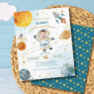 Papier Budget Premier Autour du Soleil Photo d'anniversai