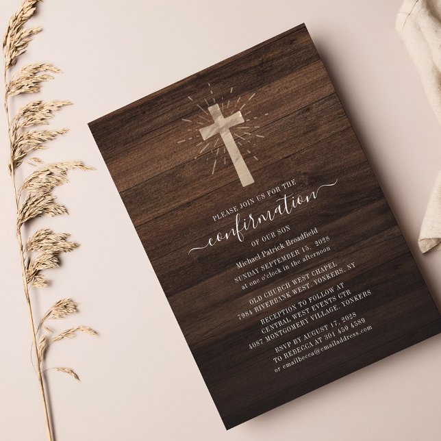 Papier Budget Rustic Wood Cross Confirmation Invitation (Créateur téléchargé)