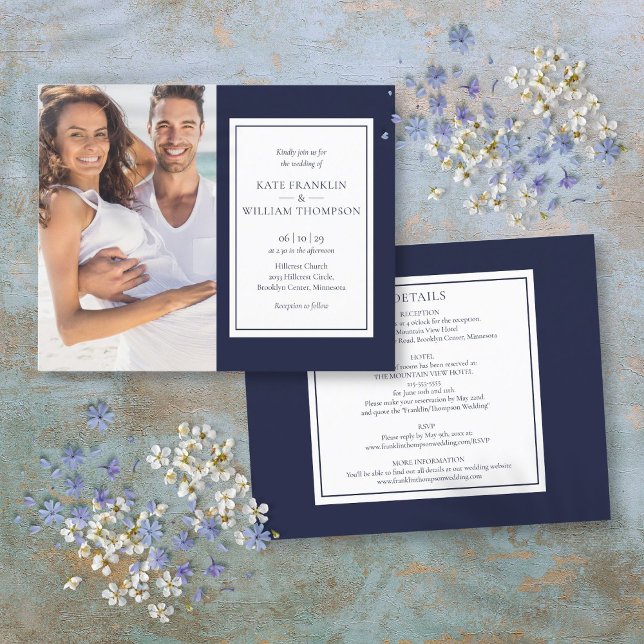 Papier Budget Tout en un bleu marine photo de mariage Inv (Budget All In One Navy Blue Photo Wedding Invite)