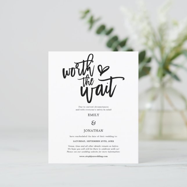 Papier Budget Worth the Wait Wedding Enregistrer la date (Debout devant)