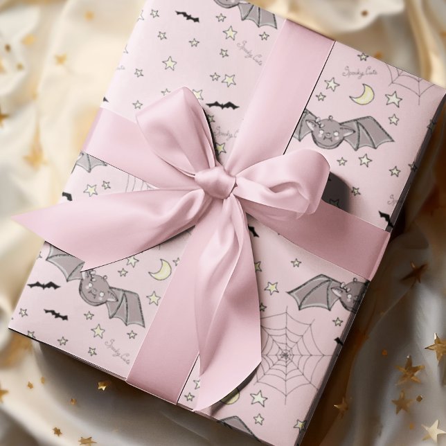 Papier Cadeau Adorable Chauve-souris rose Éffrayante Halloween (Adorable Kids Halloween Spooky Cute Bats, Moons, Stars, Spider Webs & Hand-written "Spooky Cute".)