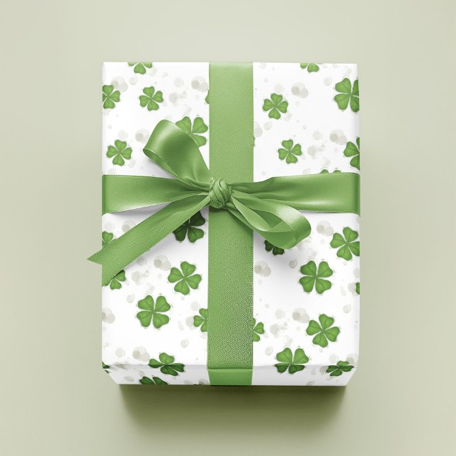 Papier Cadeau Aquarelle verte simple à quatre feuilles (Green shamrock clover pattern wrapping paper.)