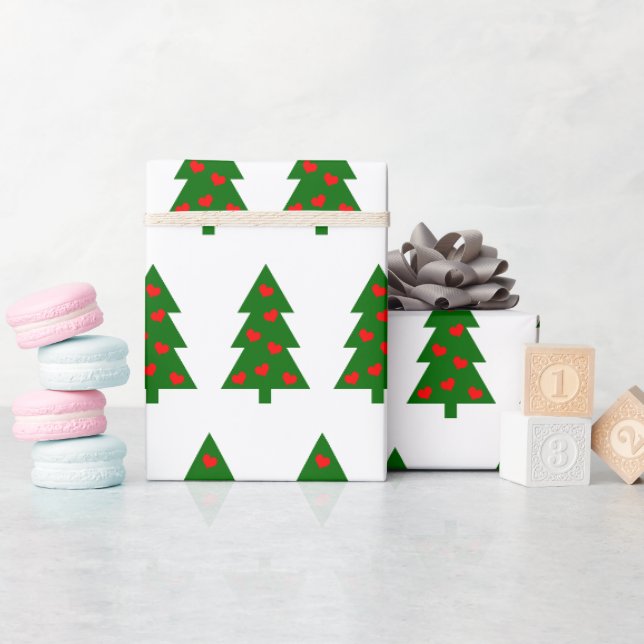 Papier Cadeau Arbre de Noël vert aux Coeurs rouges (Baby Shower)