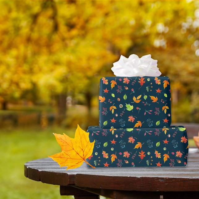 Papier Cadeau Automne Feuilles Motif Aquarelle bleu marine (Créateur téléchargé)