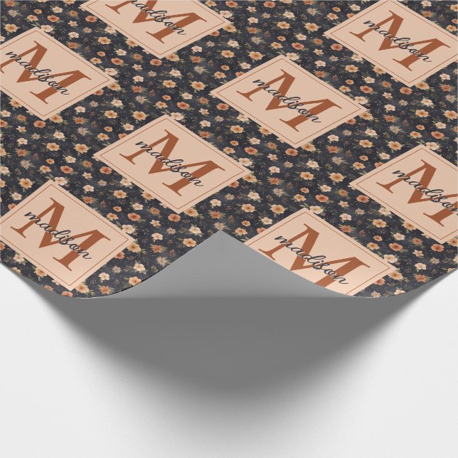 Papier Cadeau Automne Sombre Moody Terracotta Floral Monogramme  (Coin)
