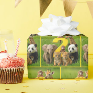 Papier Cadeau Bébés Animaux Africains Avec un Grand Numéro Deux