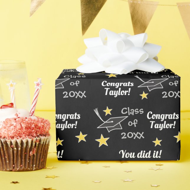 Papier Cadeau Black Congrats Grad Custom Year Ajouter un nom (Fête d'anniversaire)