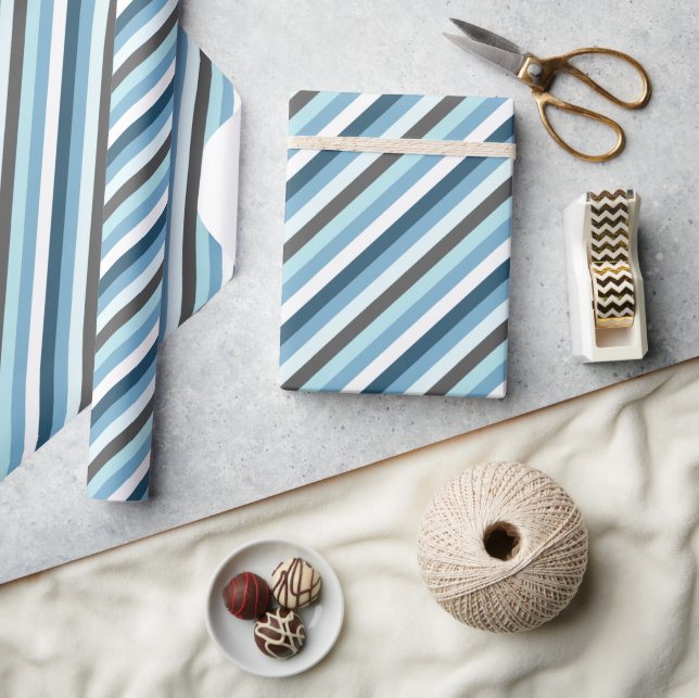 Papier Cadeau Bleu clair Oblique Stripes Moderne tendance (Artisanat)