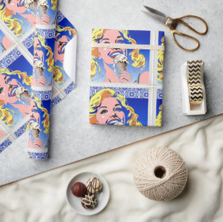 Papier Cadeau Blonde Mangeant une Glace Style Pop Art Coloré des