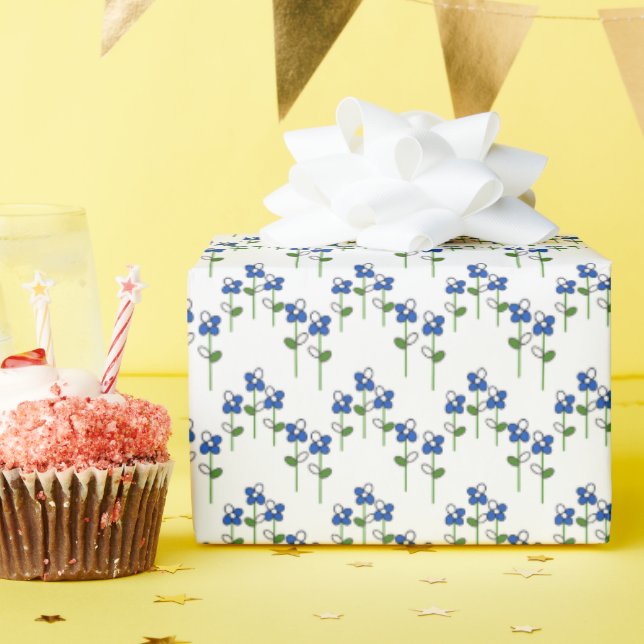 Papier Cadeau Blue and White Abstract Flowers (Fête d'anniversaire)