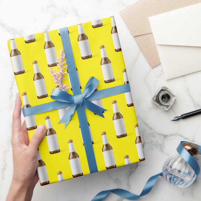 Papier Cadeau Bouteille De Bière Sur Jaune (Cadeaux)