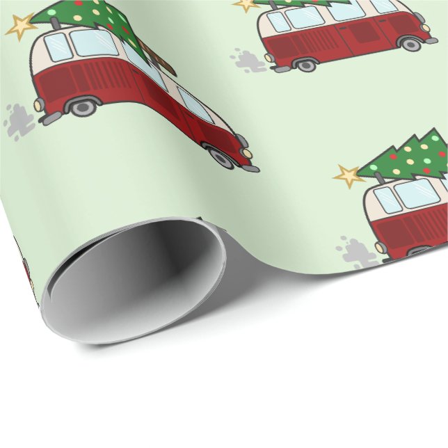 Papier Cadeau Campeur mignon transportant un arbre de Noël (Coin rond)