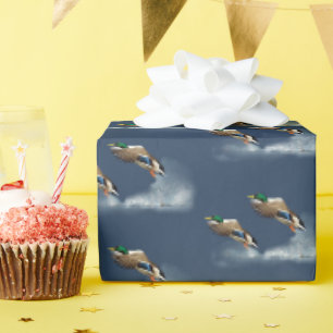 Papier Cadeau Canard de Majard volant au-dessus de l'eau