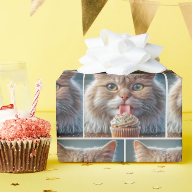 Papier Cadeau Cat Licking A Birday Cupcake (Fête d'anniversaire)