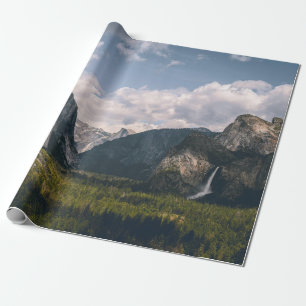 PAPIER CADEAU CHAMP GREEN GRASS PRÈS DE LA MONTAGNE ROCHEUSE SO