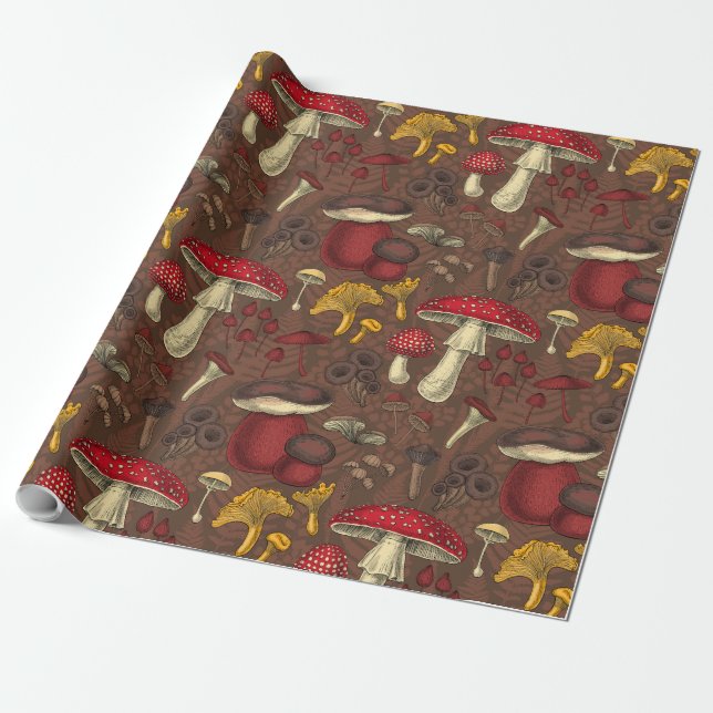 Papier Cadeau Champignons sauvages sur brun (Déroulé)