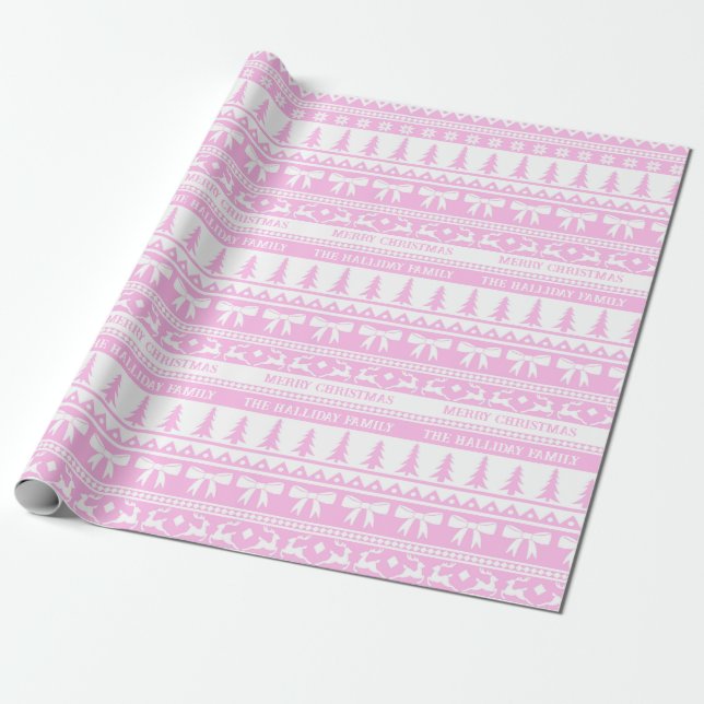 Papier Cadeau Chandail de Noël Nom de famille Monogramme rose bl (Déroulé)