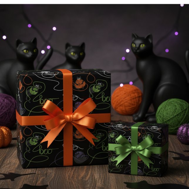 Papier Cadeau Chats noirs et Halloween en fer à la carreaux (Cute Spooky Black Cats Tangled in Yarn Spelling Boo Black Halloween Kids Gift Wrap for Cat Lovers )